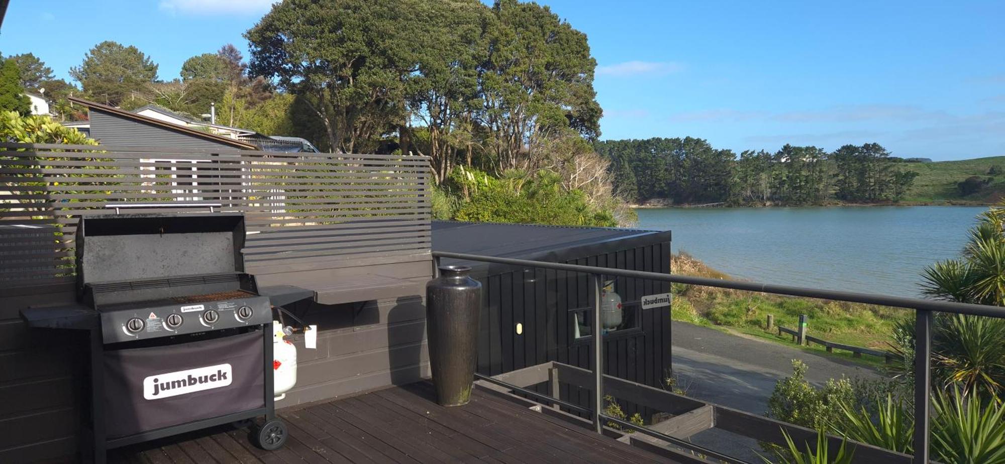 Muritai Waters Holiday Accommodation Raglan Exterior foto